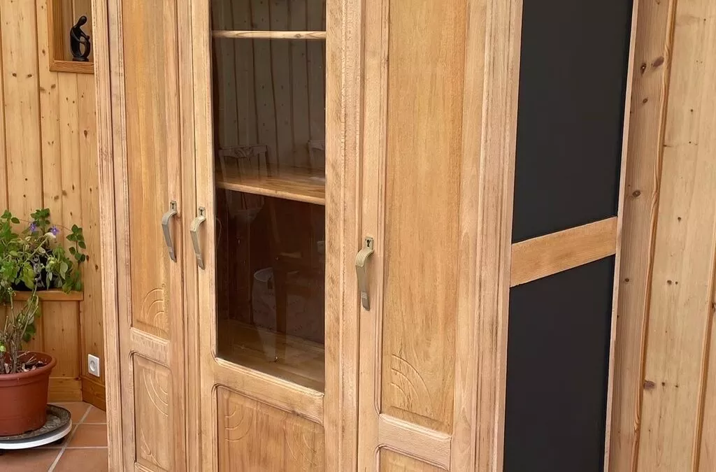 Aérogommage armoire Art déco