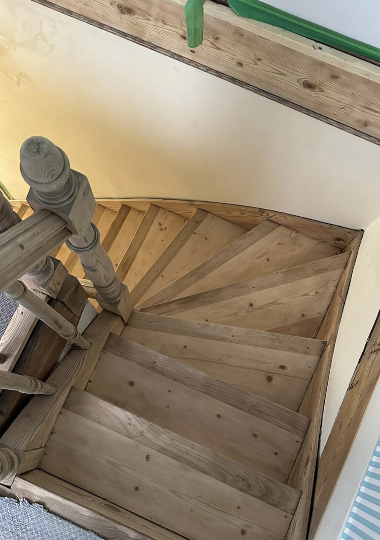rénovation escalier bois